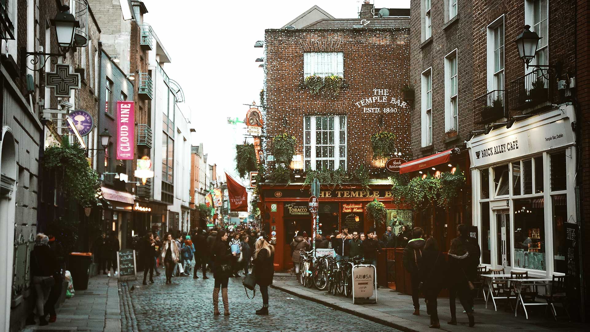 Children's bookshops in the Republic of Ireland